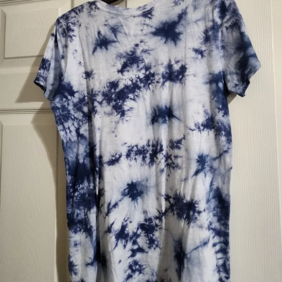 PINK Victoria's Secret Blue Tie-Dye Short Sleeve Tee L - Picture 2 of 5